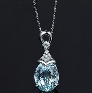 SILVER BLUE TOPAZ GEMSTONE WATERDROP NECKLACE NEW!